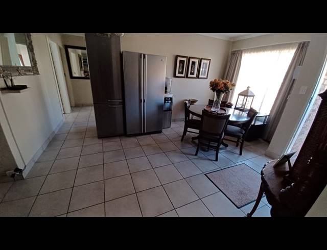 2 BEDROOM TOWNHOUSE FOR SALE IN ANNLIN